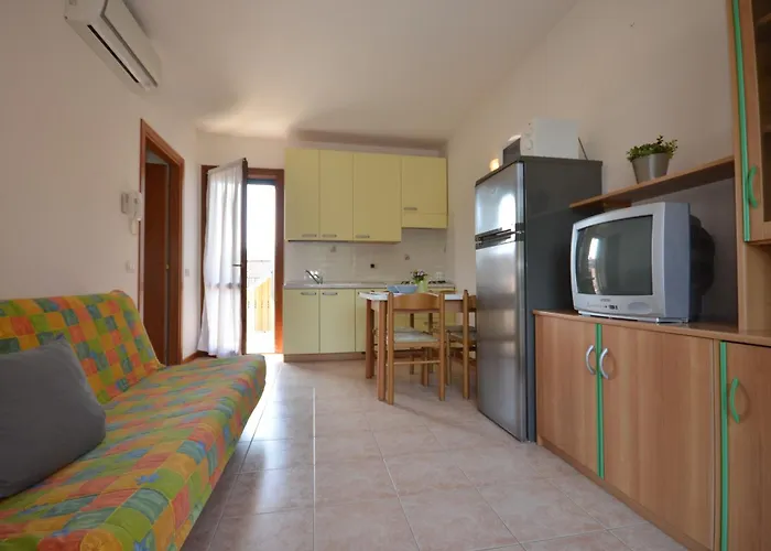 Villaggio Clio * بيبيوني