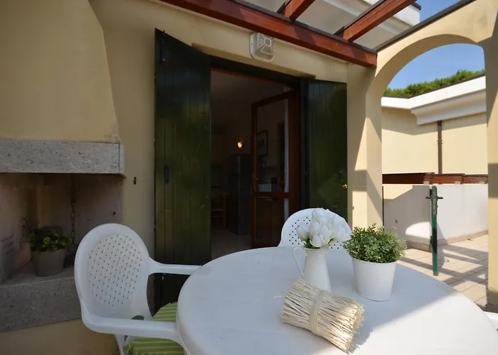 Villaggio Clio بيت للعطل